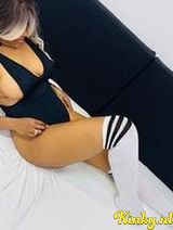 Mayte - squirts and kisses with tongue 