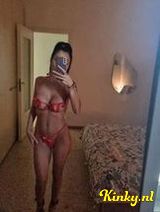 Sarah - New in your city for a short time!