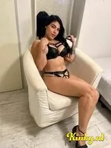 celeste-prive-ontvangst-via-kinky-68838b7e375bfd001319402e