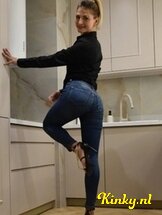 fabiana-virtual-sex-via-kinky-687fba214783f70013b15123