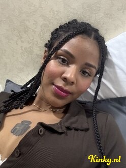 sofía-virtual-sex-via-kinky-68814b209e10cc001344c6b4