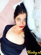 Yvonne - New Greek girl, video call confirmation