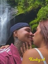 anne-&-lisa-virtual-sex-via-kinky-688250813cd0cf00131d10bd