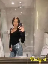 raysa-escort-via-kinky-69864b2286b1a50012ff0fb1