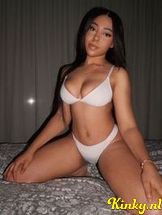 nathalia-prive-ontvangst-via-kinky-692702730df2600012518e62