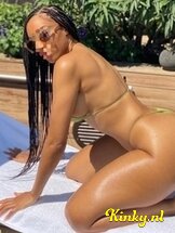 mía-prive-ontvangst-via-kinky-689f329d7266d20013b9455c