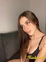 lola-virtual-sex-via-kinky-6886c3b89e10cc001344cdb4