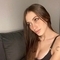 lola-virtual-sex-via-kinky-6886c3b89e10cc001344cdb4
