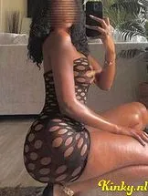 kioly-erotische-massage-via-kinky-68dfa18a4884f30013e8ac5a