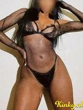 kioly-erotische-massage-via-kinky-68dfa18ab6e471001315f2cd