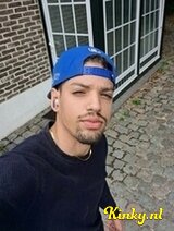 Max - Hot virile Latino 23 real centimeters
