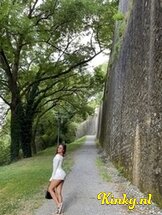 hilary-prive-ontvangst-via-kinky-6888bfa33cd0cf00131d1936