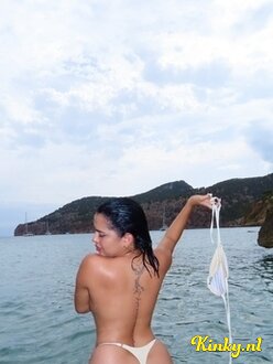 hanni-escort-via-kinky-6894bd737266d20013b935a0
