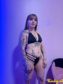 samira-escort-via-kinky-68ba210ec6b8b100141b5834