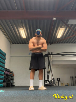 james-escort-via-kinky-688b178a43e4b90013875a5c