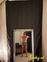 Nick - Alle aandacht voor de vrouw