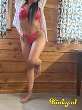 rosa-escort-via-kinky-6890afdc9e10cc001344e145