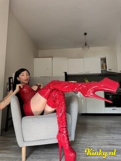 harmony-virtual-sex-via-kinky-688efabd43e4b900138760d0