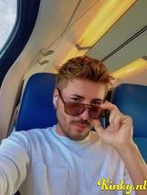 ozgur-escort-via-kinky-68ee23cd034a850013eabaaa