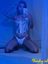 katy-prive-ontvangst-via-kinky-68bb600fc6b8b100141b5a64