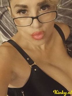 kim-prive-ontvangst-via-kinky-68ef5d44b6e47100131604d4