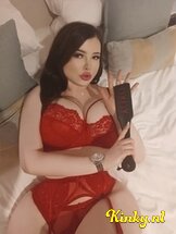 meesteres-vienna-bdsm-via-kinky-689264c76f455c0013d0a764