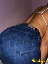 Luz - Mega nat squirt onder anaal 50 extra