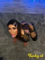 Ivonny - Latín Girl and Party Lover 23 cm