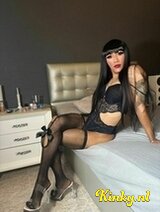 Ivonny - Latín Girl and Party Lover