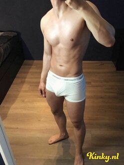 arno-escort-via-kinky-689aba278a4a7a0013526448