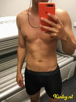 arno-escort-via-kinky-6892e1b16f455c0013d0a808