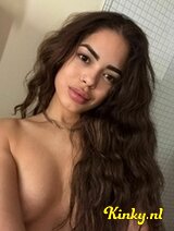 Keila - New sexy and horny Latina