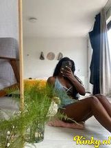 flor-virtual-sex-via-kinky-68d2b29b2f74810013c83631