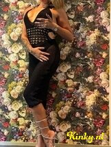 sabrina-escort-via-kinky-689ca1321e6b270013806d3d