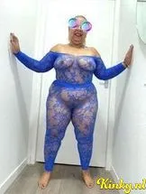 rosy-virtual-sex-via-kinky-68b5bd42aab67a00135257d9