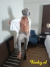 john-escort-via-kinky-689ef9b41e6b2700138070d9