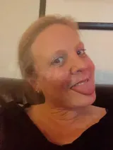 Kris - Spontane slanke sexy vrouw met Cup DD wacht op jou