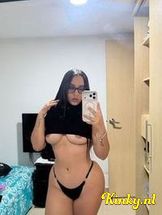 nicole-prive-ontvangst-via-kinky-699876cb17f87a0013dd1dd5