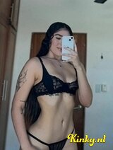 Shantal - New Colombian Latina girl, sexy and hot.