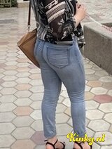 Adam & Yara - Arabische hotwife