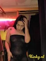 mistress-lorena-bdsm-via-kinky-699e8ad56384720013d1aa41