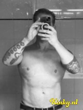 marc-erotische-massage-via-kinky-689cadea96f0c8001370c241