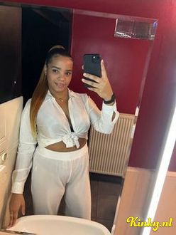 nikki-prive-ontvangst-via-kinky-69606960baaf3f00136bde16