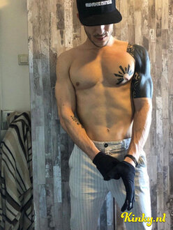 riccardo-prive-ontvangst-via-kinky-68a20c3d1ea34700135d36e4