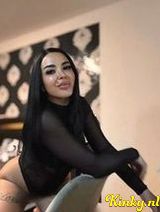 Sofia - Hello ! I have also friend if you like 2