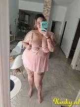 ernestina-virtual-sex-via-kinky-691f2bdfa9c49d0013969577