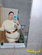 ernestina-virtual-sex-via-kinky-6935e6c95a7345001449e4c8