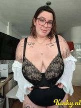 sofía-virtual-sex-via-kinky-68d021acc6c1e00013da97f8