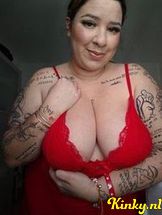 ernestina-virtual-sex-via-kinky-68e787b0f2706a00138ddb9e