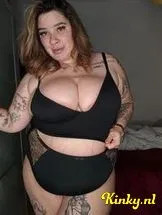 ernestina-virtual-sex-via-kinky-699dc6789da0310013fdb859